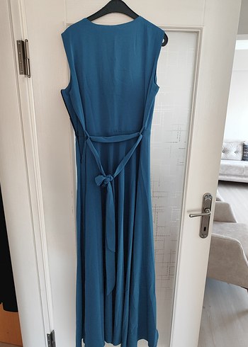 Mavi V Yaka Kolsuz Elbise - Görsel 5