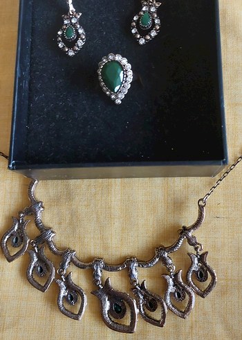 #Zümrüt yeşili kolye küpe yüzük takım. - Görsel 3