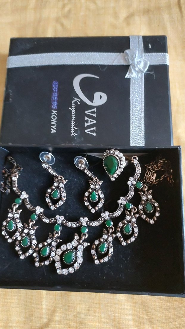 #Zümrüt yeşili kolye küpe yüzük takım. - Görsel 2