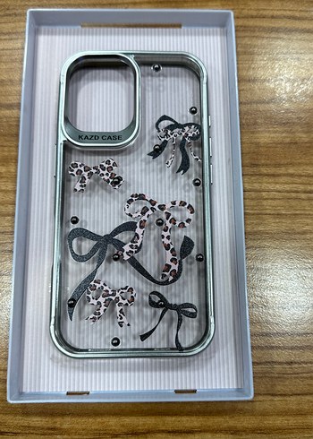 Gri Çok Renkli Fiyonk Desenli iPhone 16 Telefon Kılıfı