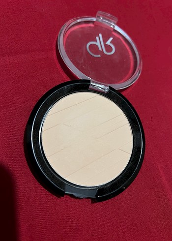 Golden Rose Silky Touch Pudra 04 - Görsel 2