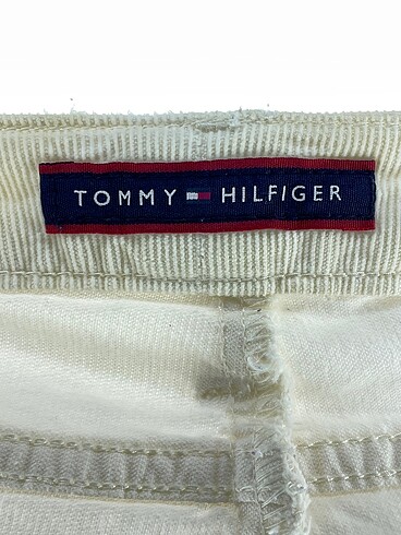 m Beden çeşitli Renk Tommy Hilfiger Kumaş Pantolon %70 İndirimli.