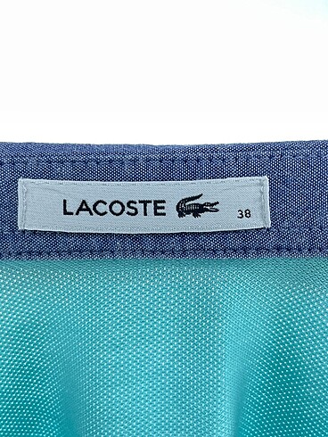 38 Beden çeşitli Renk Lacoste T-shirt %70 İndirimli.