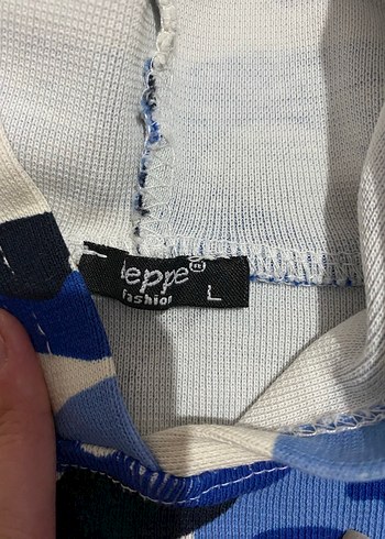 Mavi Kamuflaj Kapüşonlu Kadın Sweatshirt - Görsel 2