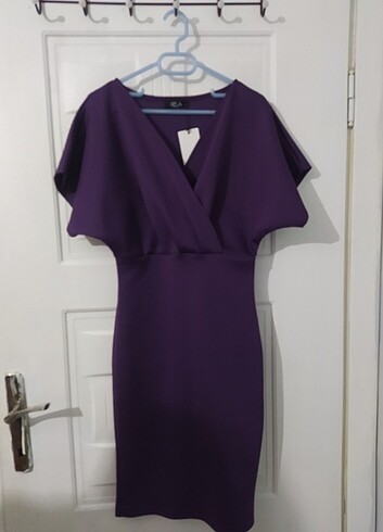 Mor kuşaklı elbise - Görsel 4