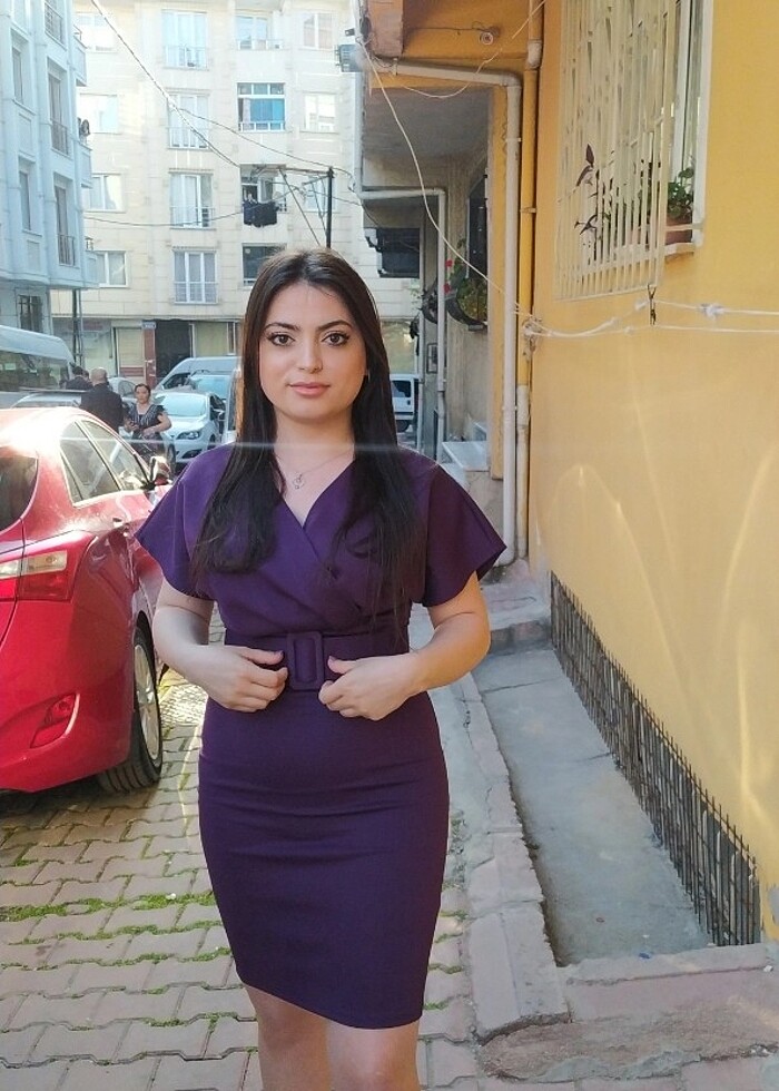 Mor kuşaklı elbise - Görsel 3