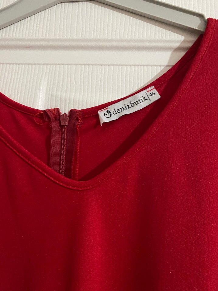 Kırmızı Fırfırlı Midi Elbise - Görsel 2