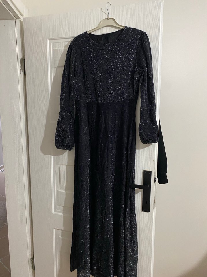 Antrasit Uzun Kollu Gotik Drapeli Elbise - Görsel 2