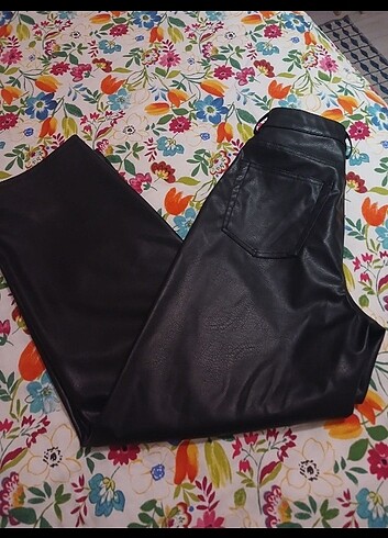 Deri görünümlü pantolon - Görsel 6