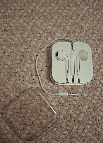 Apple kablolu kulaklık