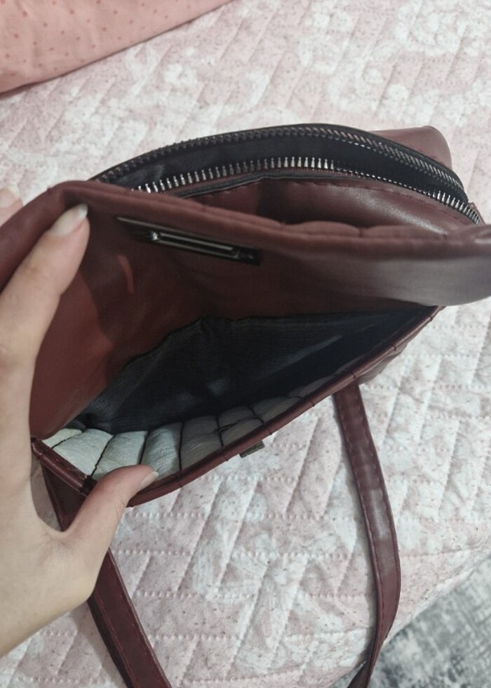 bordo askılı çanta - Görsel 4