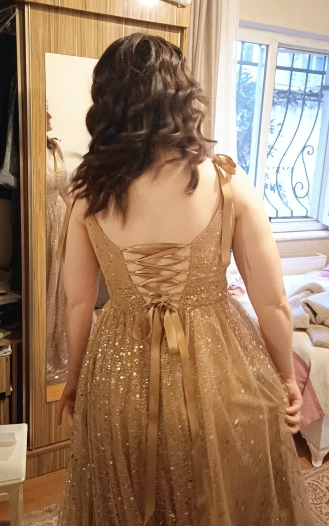 Nişan Nişanlık Pullu Simli Abiye Elbise - Görsel 3