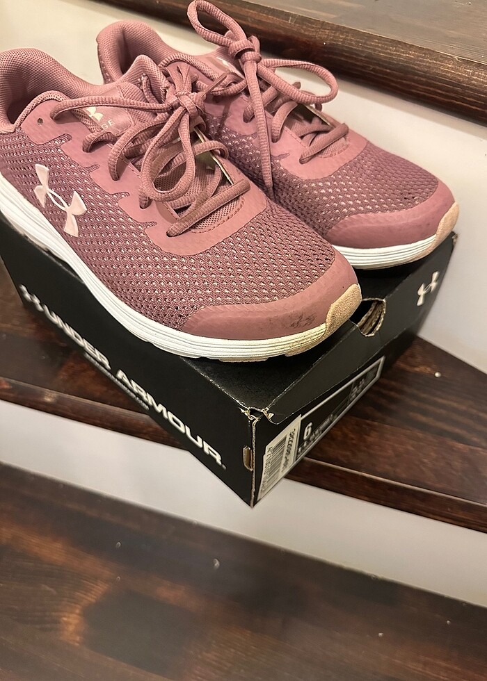 UNDER ARMOUR 38.5 NO 24.5 CM - Görsel 2