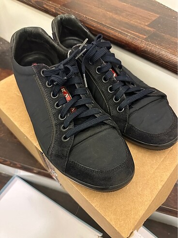 ORJİNAL PRADA 42 NO 28 CM - Görsel 4