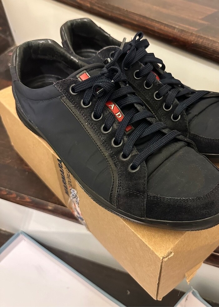 ORJİNAL PRADA 42 NO 28 CM - Görsel 2