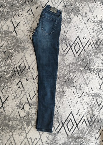 27 Beden Colin's skiny jean