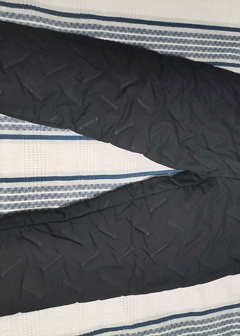 Kadın Siyah Pilili Spor Kumaş Pantolon