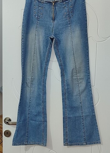 @misproto@jeans