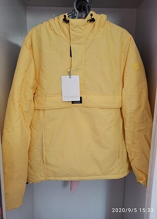 Pull and bear kanguru mont