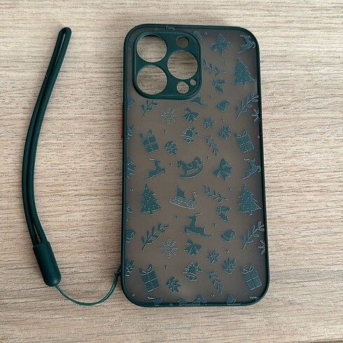 iPhone 13pro bileklik detaylı yeşil kılıf