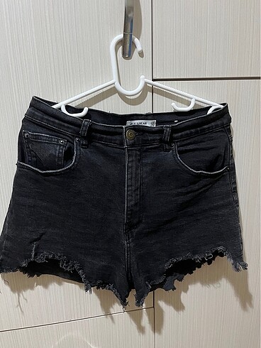 Pull and bear şort