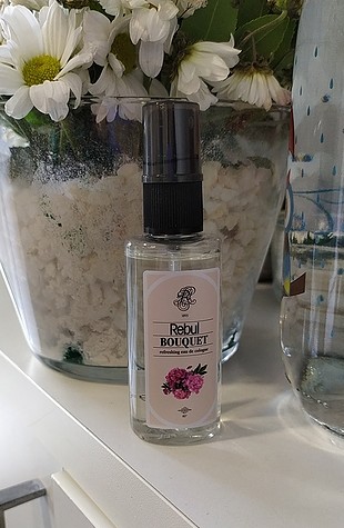 Rebul Bouquet 50 Ml Parfumlu Kolonya Diğer Parfüm %50 İndirimli - Gardrops