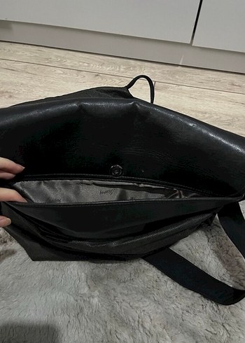 Omuz Çantası - Görsel 4