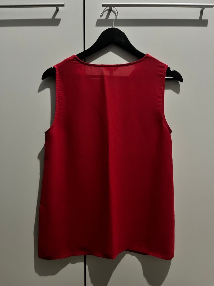 Kırmızı V Yaka  Kadın Bluz - Görsel 4