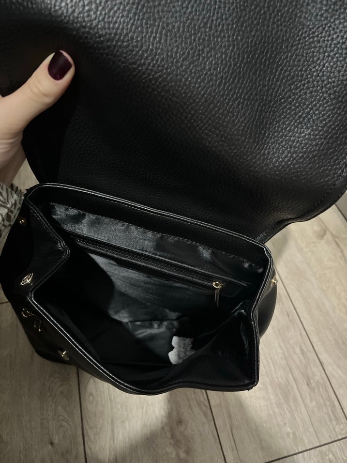 Kadın Siyah Deri Sırt Çantası - Görsel 5