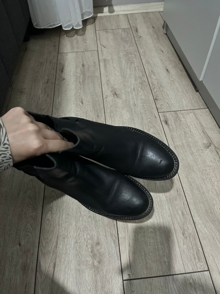 Siyah Deri Kadın Bot - Tokalı, Topuklu - Görsel 4