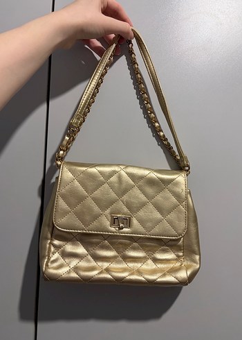 Zincir Detaylı Altın Rengi Deri Kadın Çanta - Görsel 2