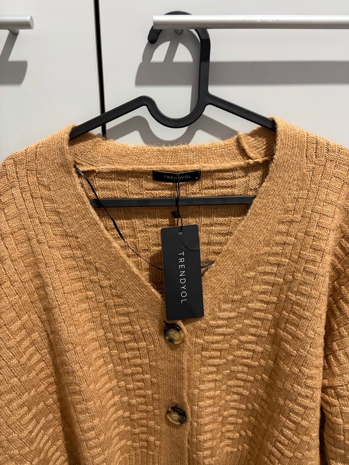 Kahverengi Örgü V Yaka Kadın Hırka - Görsel 5