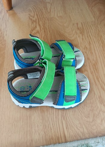 Erkek Çocuk Yeşil Cırt Cırtlı Sandalet