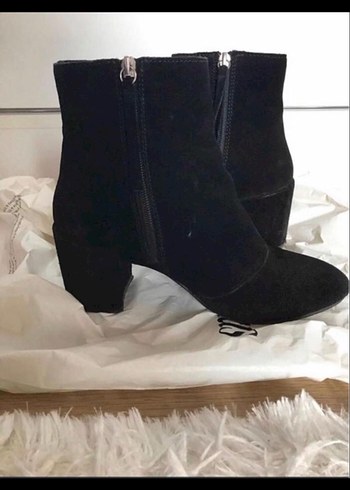 Nakışlı Süet Kadın Bot, Tokalı, Kalın Topuklu - Görsel 2