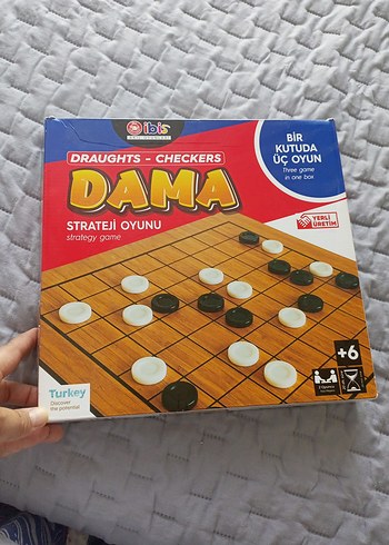 Kırmızı Dama Strateji Oyunu Seti
