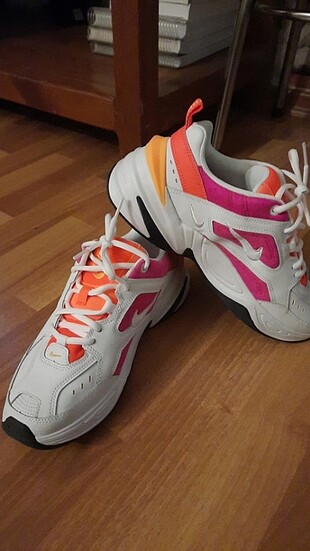 Nike Nike M2K