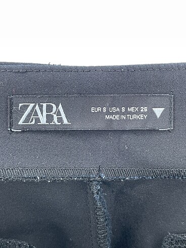 s Beden siyah Renk Zara Mini Şort %70 İndirimli.