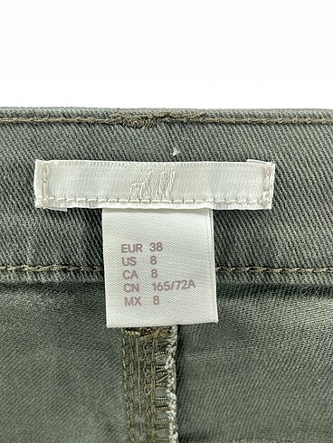 38 Beden haki Renk H&M Mini Şort %70 İndirimli.