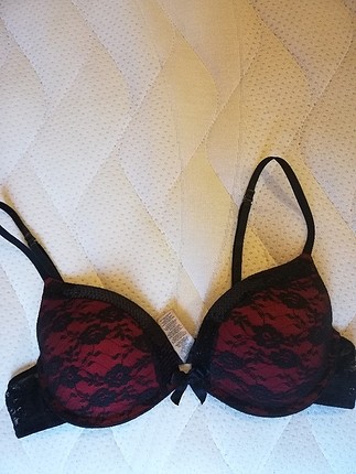 La Senza Marka Südyen