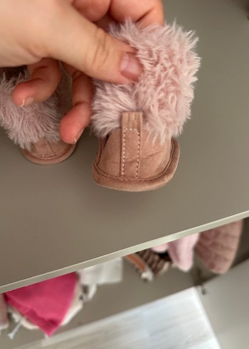 Kız Çocuk Pembe Kürklü bot - Görsel 3