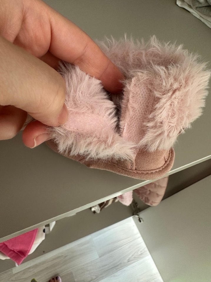 Kız Çocuk Pembe Kürklü bot - Görsel 4