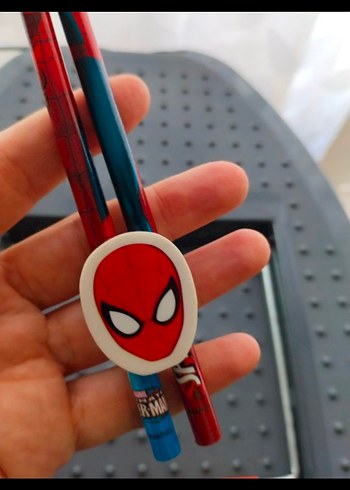 Örümcek Adam Temalı 2'li Kalem ve Silgi - Görsel 2