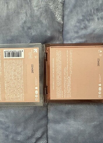 Huda beauty far paleti