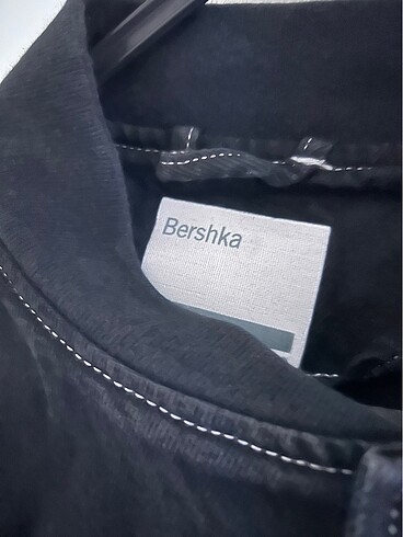 Bershka Rezerve