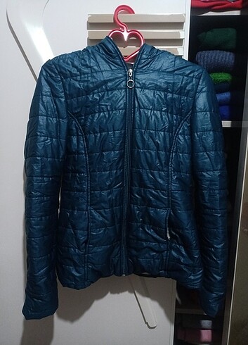 Kısa Şişme Mont