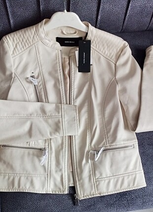 Veri moda markalı yumuşak deri
