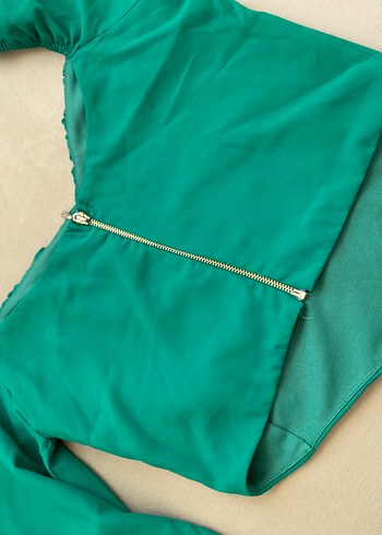 Zara Kadın Yeşil Pileli Mini Bluz