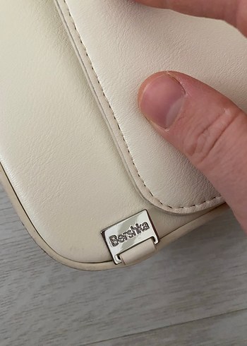 Beden beyaz Renk Bershka Minimalist Beyaz Deri Kadın Omuz Çantası
