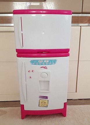Barbie bizdolabi