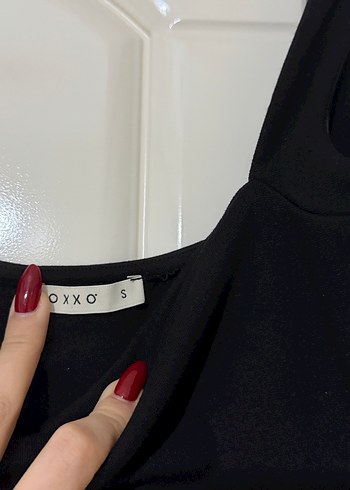 Siyah Kalp Yaka Kısa Elbise - Görsel 3